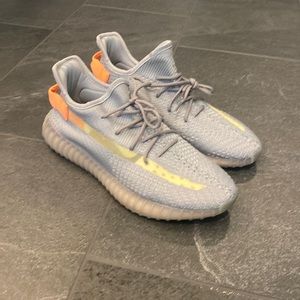 Adidas Yeezy. Mens size 11.